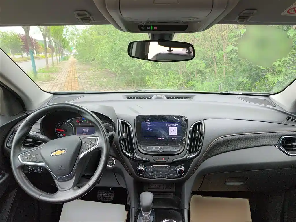 Chevrolet Equinox 2021 — фото 10