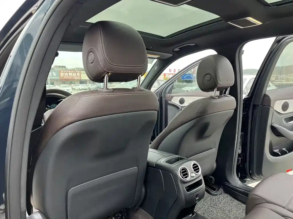 Mercedes-Benz GLC 2020 — фото 15