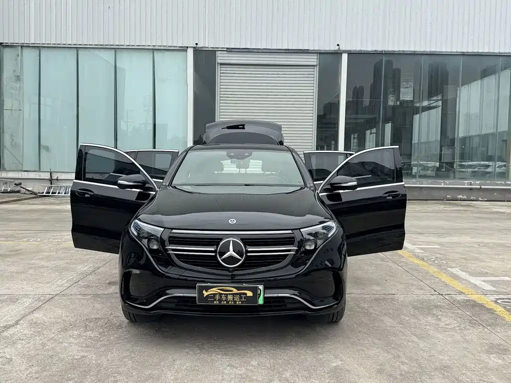 Mercedes-Benz EQC 2020