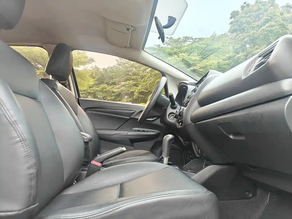 Honda Fit 2014 — фото 14