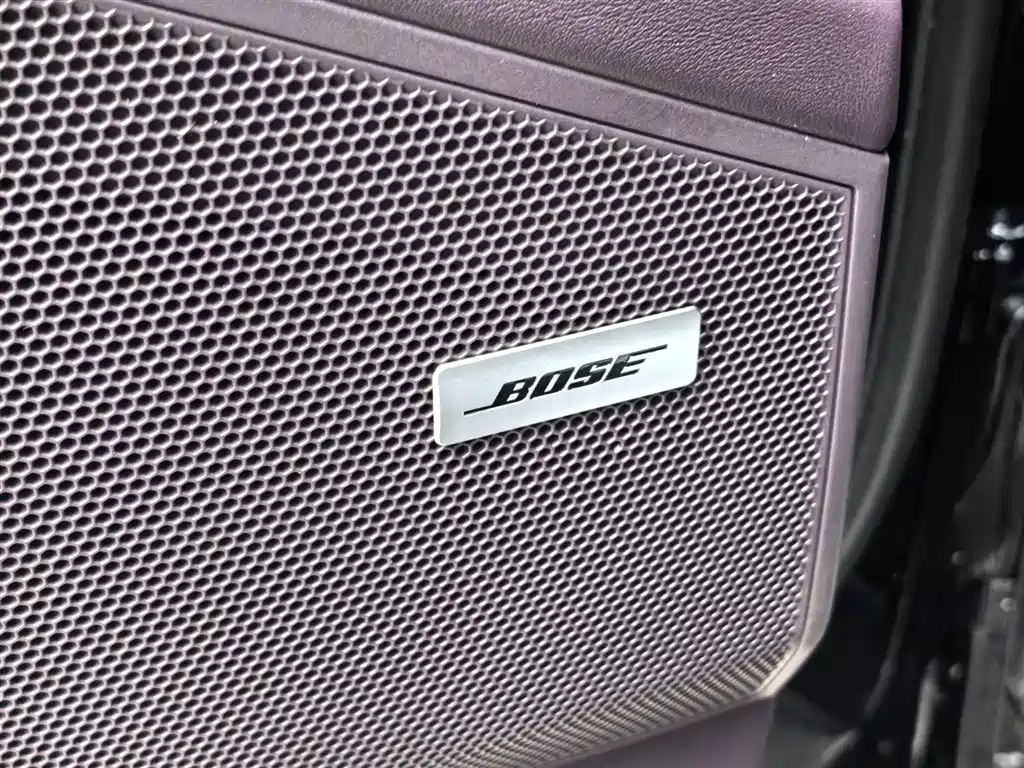 Porsche Cayenne 2024 — фото 29