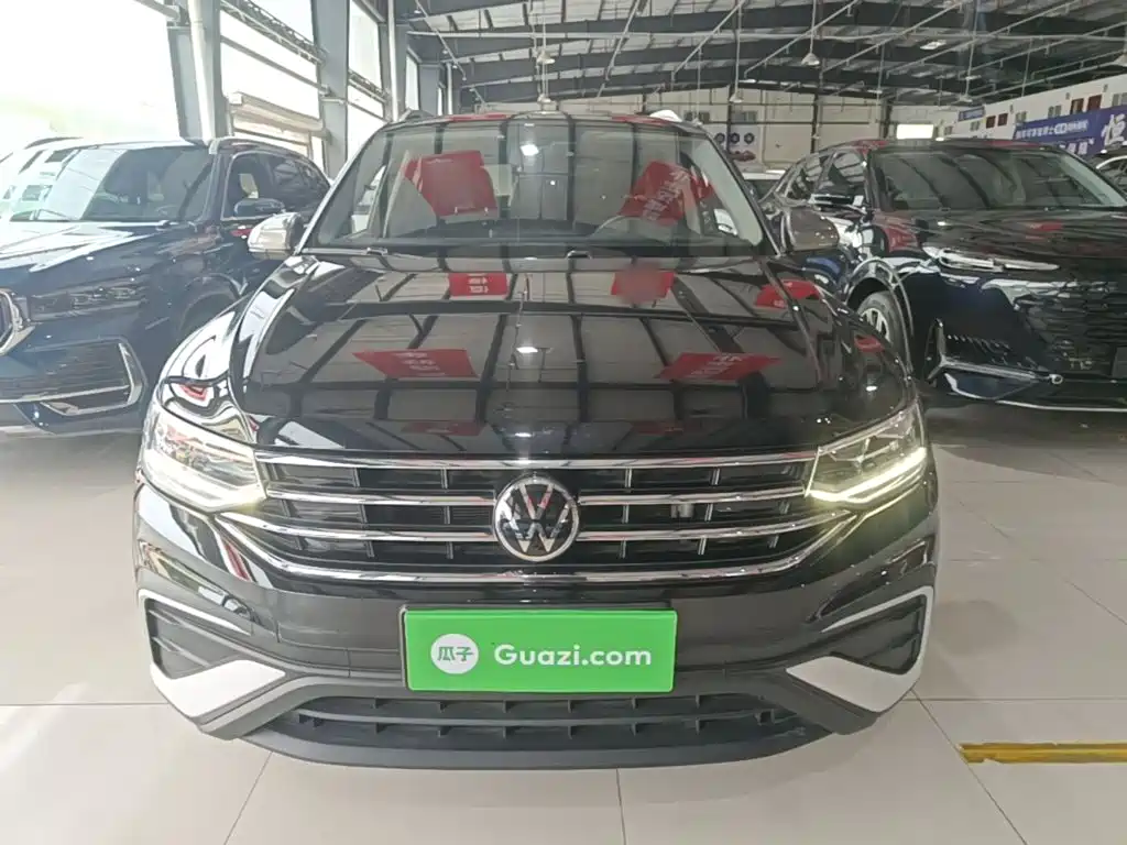 Volkswagen Tiguan L 2022 — фото 3