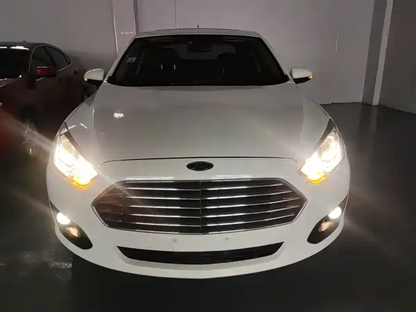 Ford Escort 2017