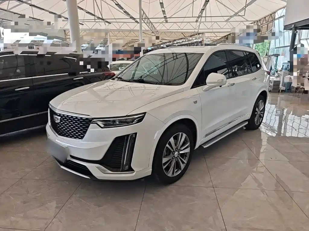 Cadillac XT6 2020 — фото 1