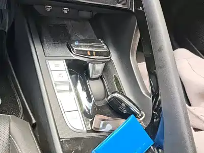 Hyundai Elantra 2022