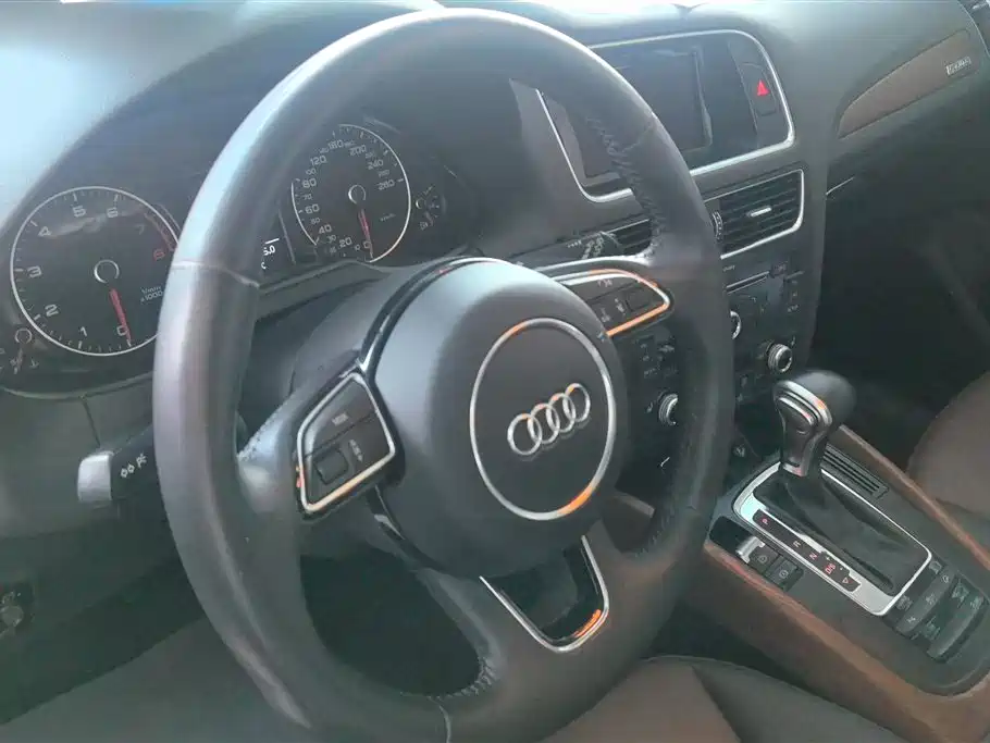Audi Q5 2016 — фото 15