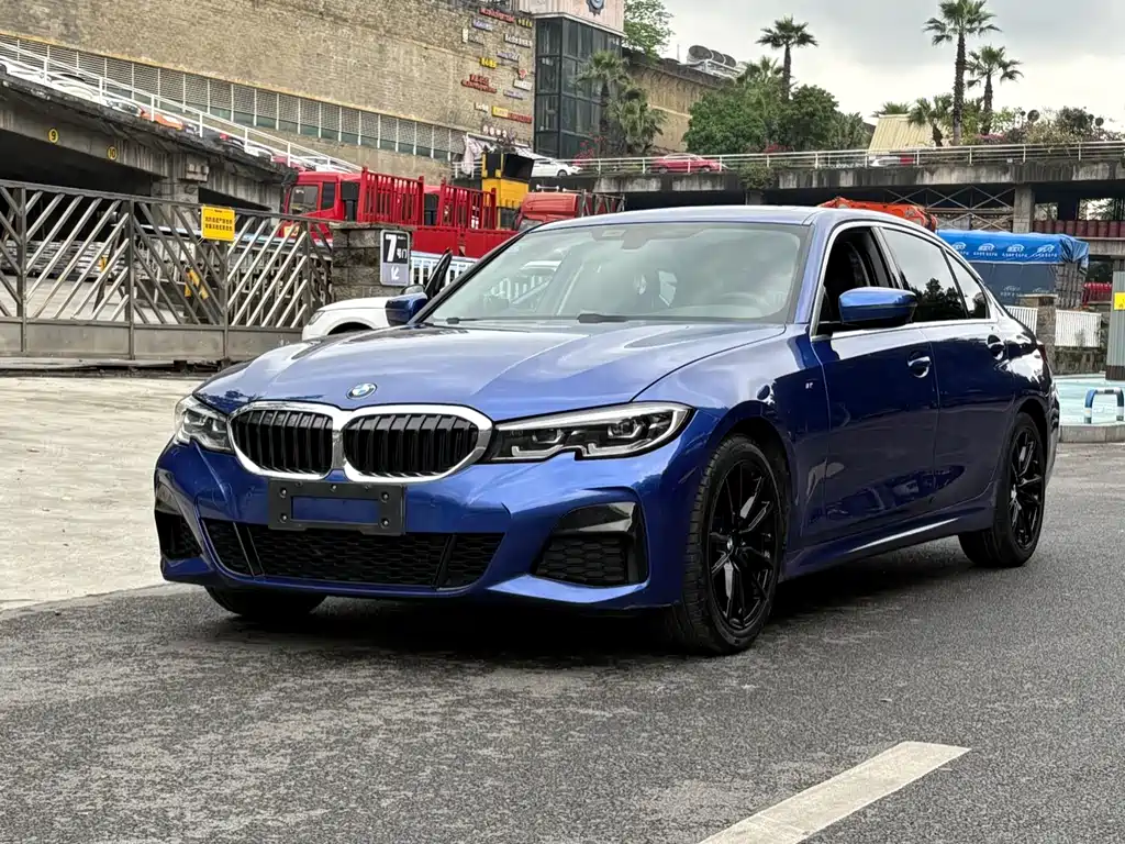 BMW 3 Series 2020 — фото 1