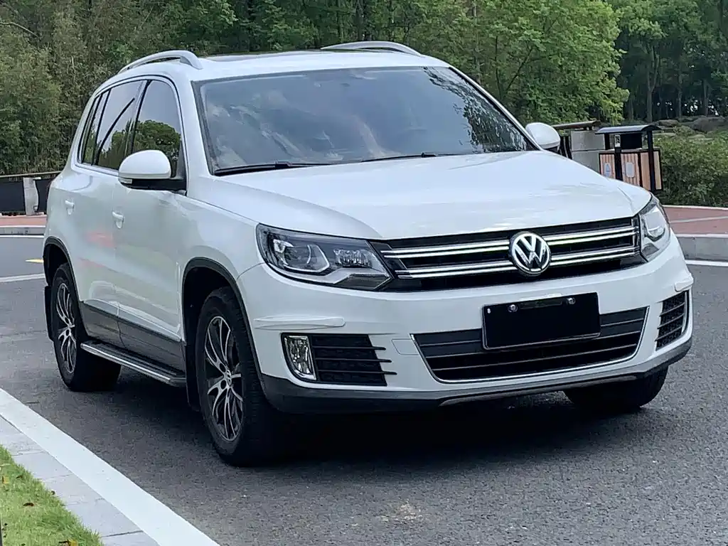 Volkswagen Tiguan 2013 — фото 3