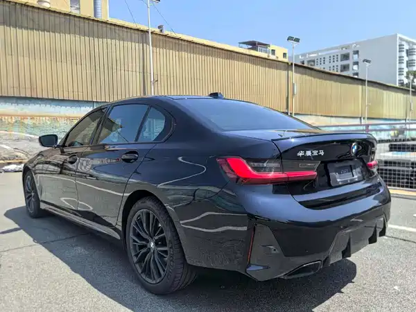 BMW 3 Series 2023