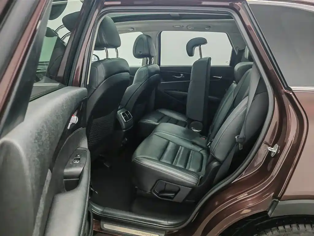 Kia Sorento 2015 — фото 15