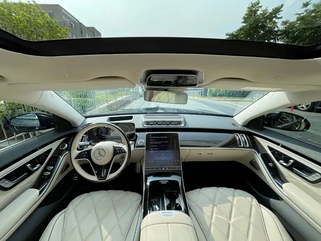 Mercedes-Benz Maybach S-Class 2022 — фото 17