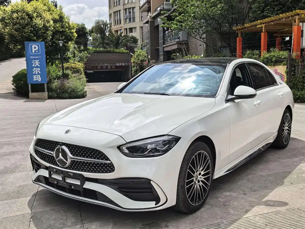 Mercedes-Benz C-Class 2022 — фото 1
