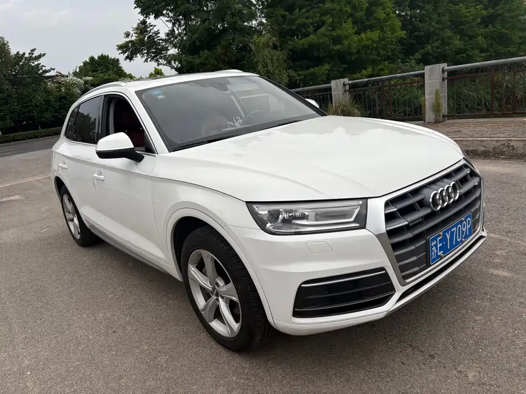 Audi Q5L 2019 — фото 4