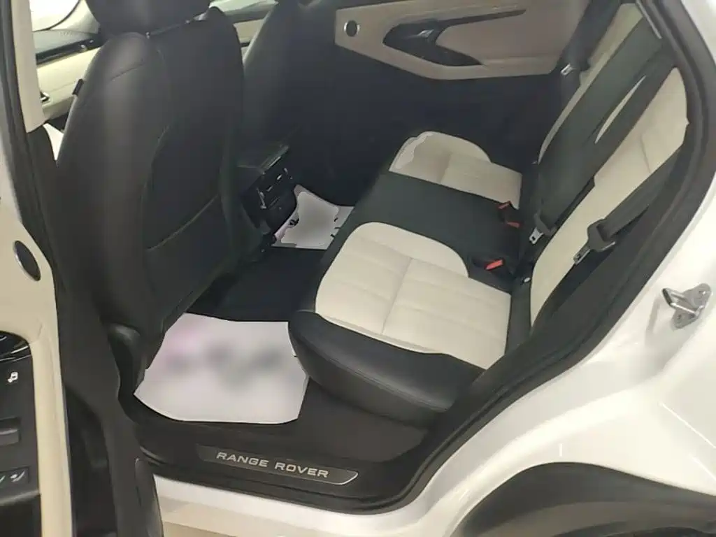 Land Rover Evoque 2022 — фото 13