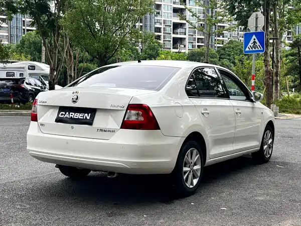 Skoda Rapid 2016
