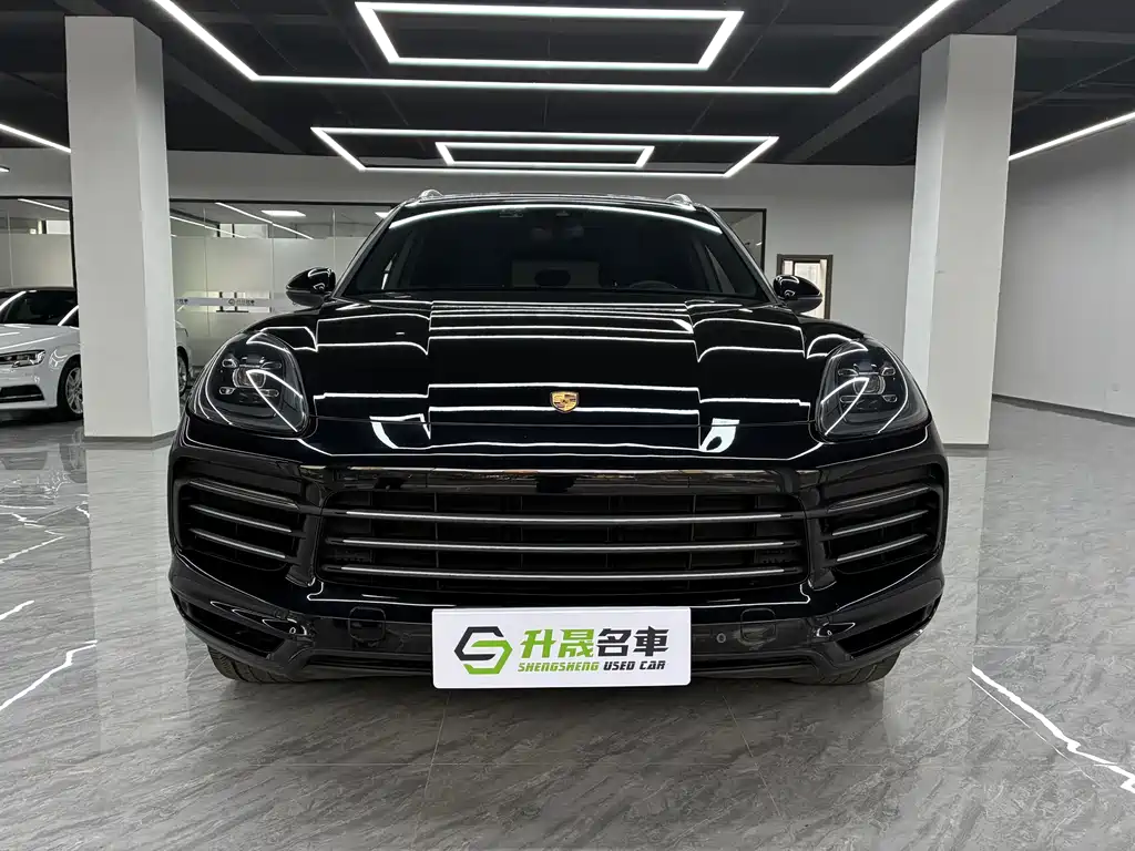 Porsche Cayenne 2018 — фото 2