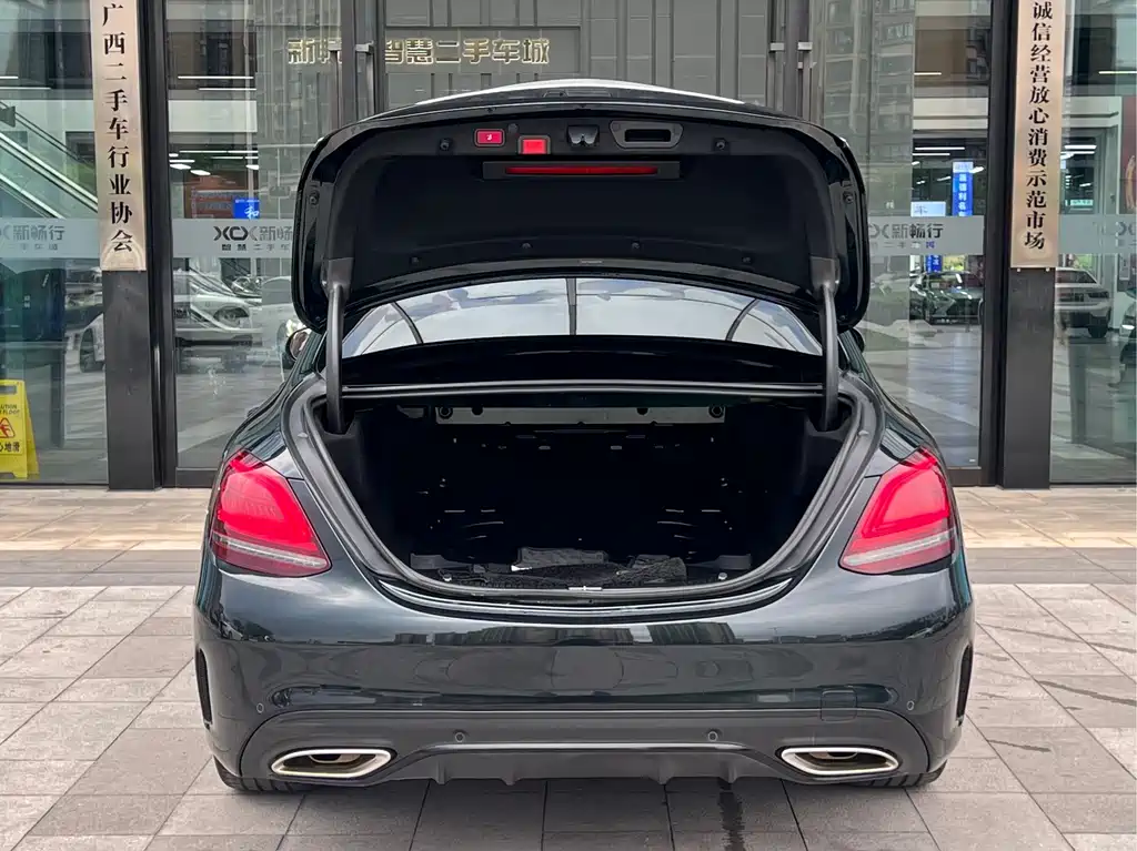 Mercedes-Benz C-Class 2021 — фото 17