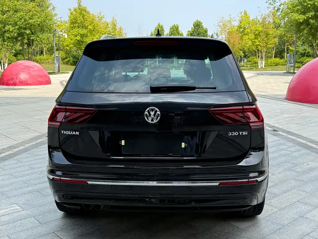 Volkswagen Tiguan 2017 — фото 4