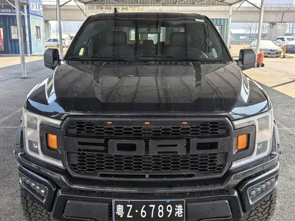 Ford F-150 Raptor 2018