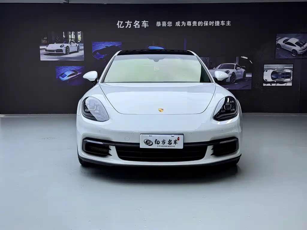 Porsche Panamera 2020 — фото 2