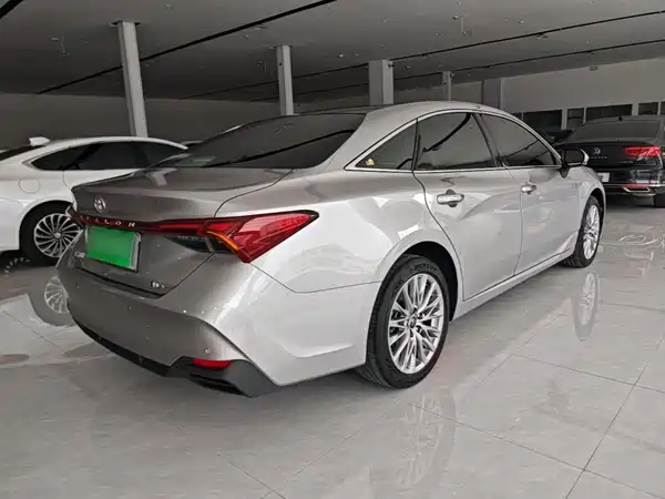 Toyota Avalon 2024