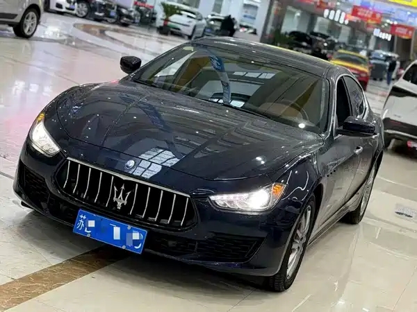 Maserati Ghibli 2021