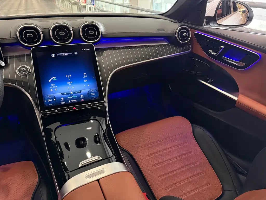 Mercedes-Benz C-Class 2022 — фото 11