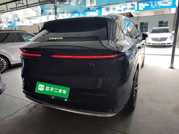 Zeekr 7X 2024