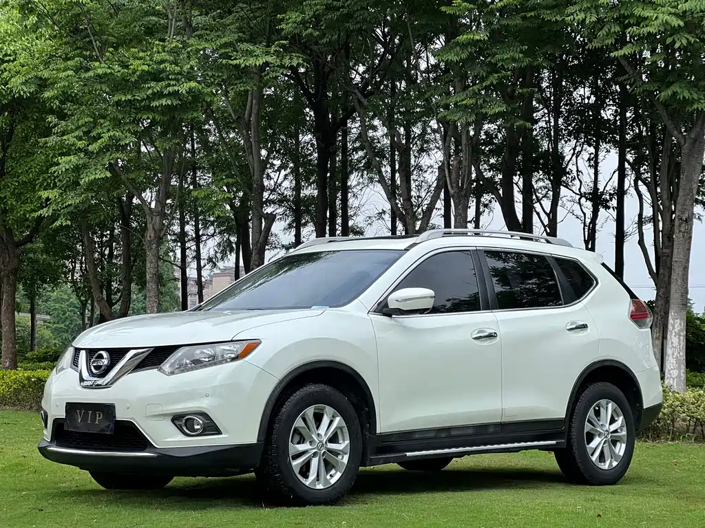 Nissan X-Trail 2016 — фото 1