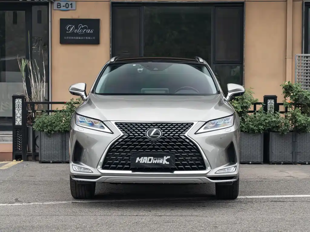 Lexus RX 2021