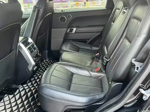 Land Rover Range Rover Sport 2019
