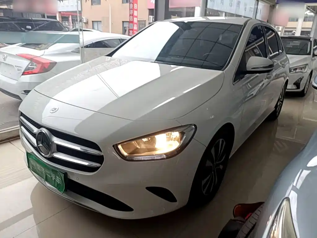 Mercedes-Benz B-Class 2022