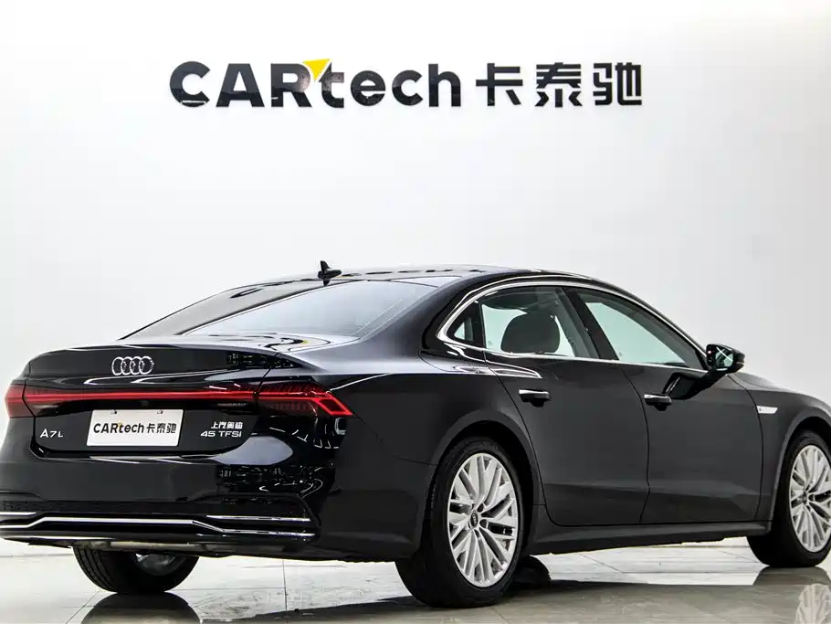 Audi A7L 2024 — фото 4