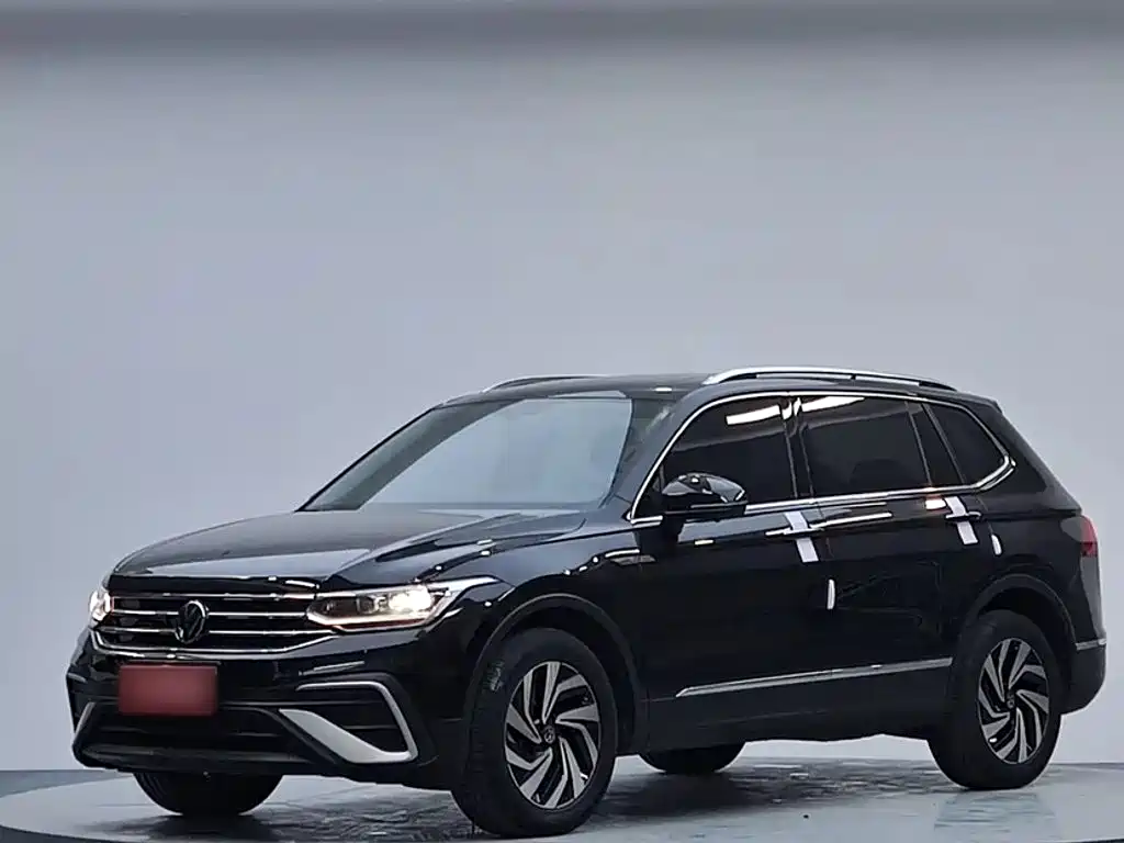 Volkswagen Tiguan L 2023