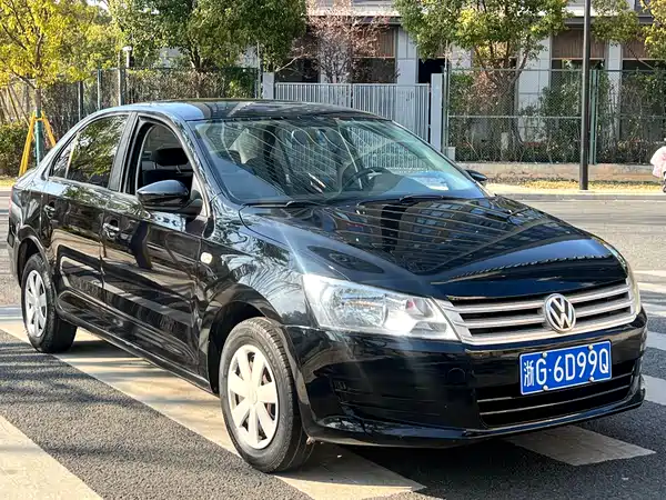 Volkswagen Santana 2013