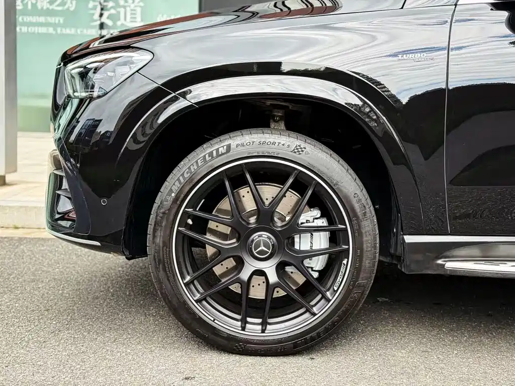 Mercedes-Benz GLE AMG 2023 — фото 6
