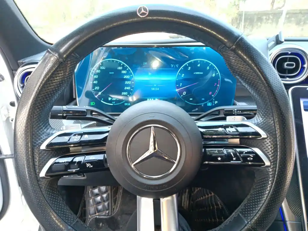 Mercedes-Benz C-Class 2022