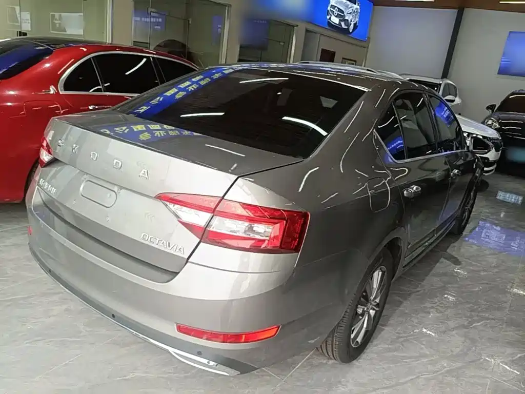 Skoda Octavia 2021