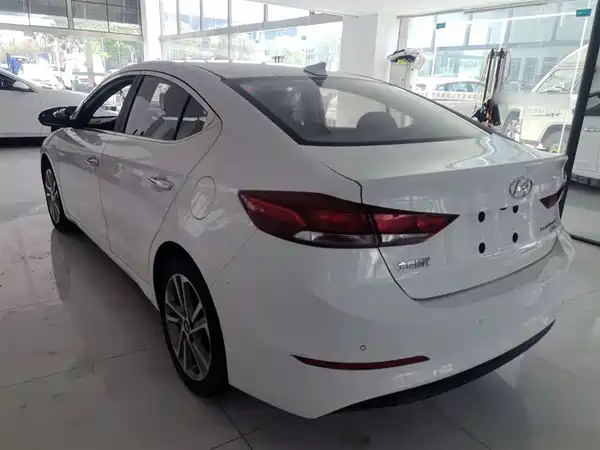 Hyundai Celesta 2016