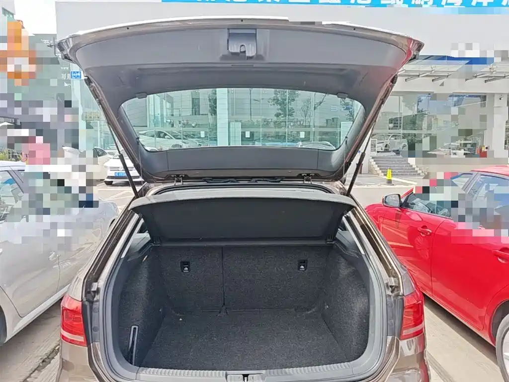 Volkswagen Gran Lavida 2015 — фото 19