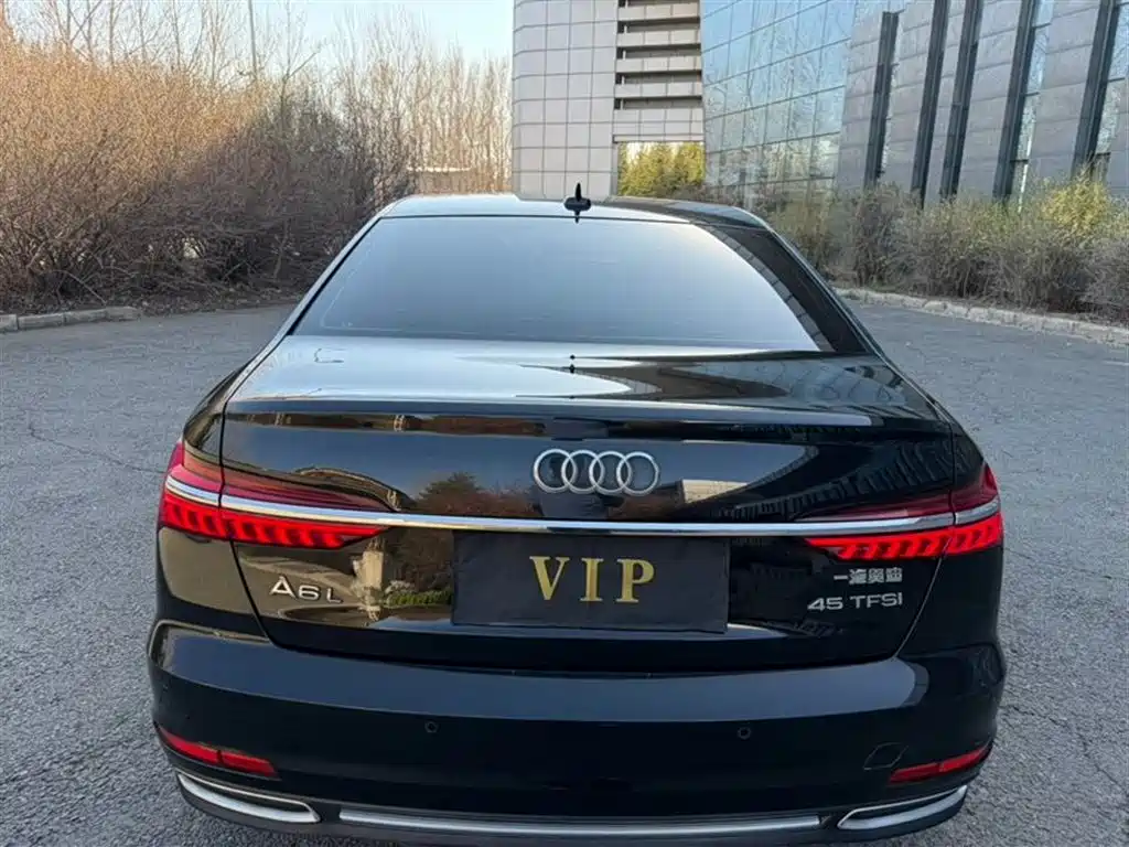 Audi A6L 2021 — фото 4