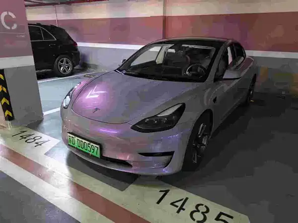 Tesla Model 3 2023