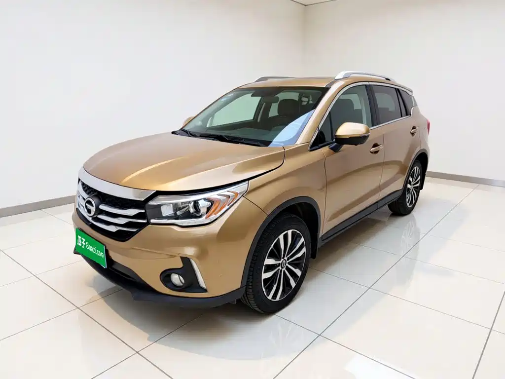 GAC Trumpchi GS4 2017 — фото 1