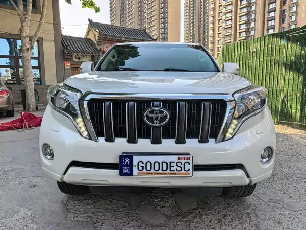 Toyota Prado 2016