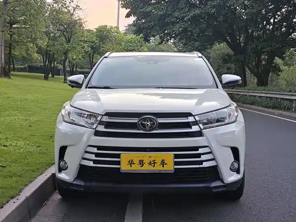 Toyota Highlander 2019