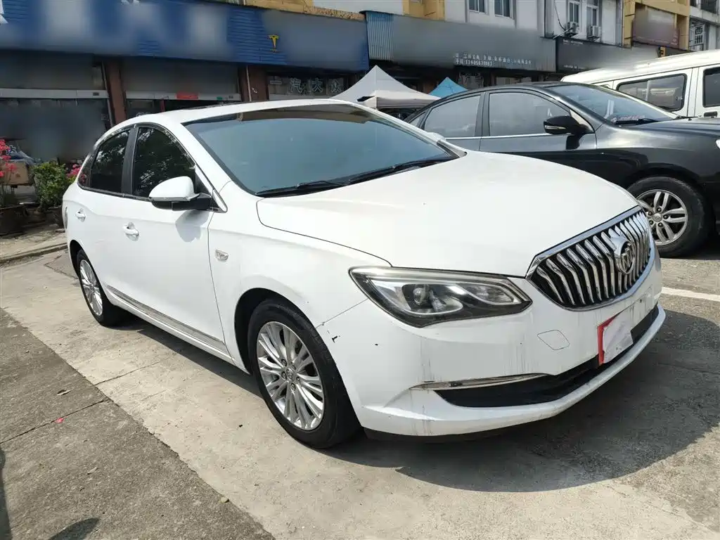 Buick Excelle 2015 — фото 22