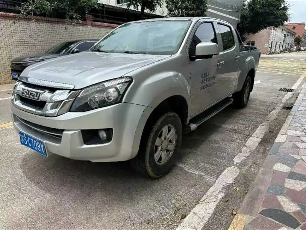 Isuzu Lingtuo 2022