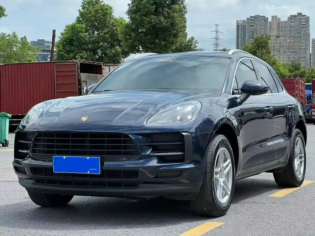 Porsche Macan 2020 — фото 1