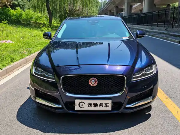 Jaguar XFL 2018