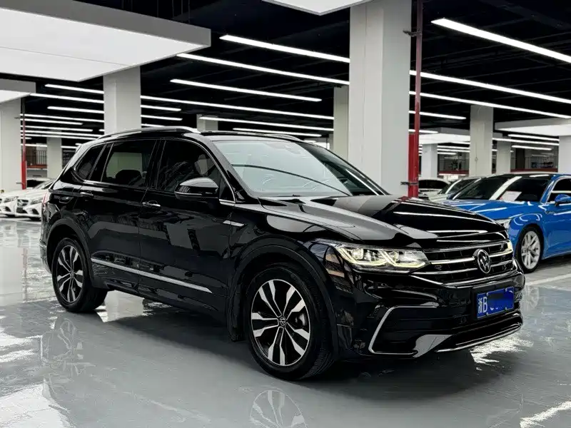 Volkswagen Tiguan L 2022